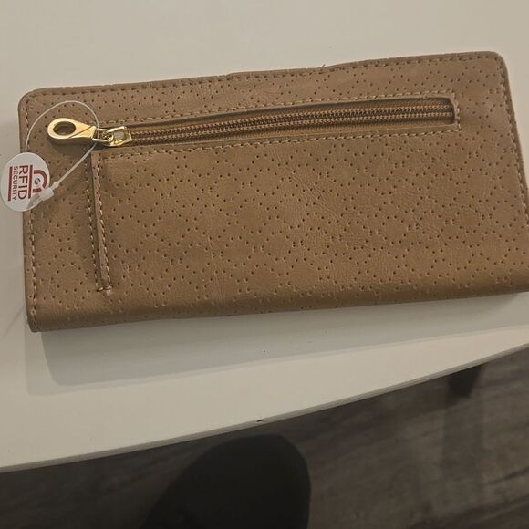Relic Tan Women's Wallet - Picture 4 of 5